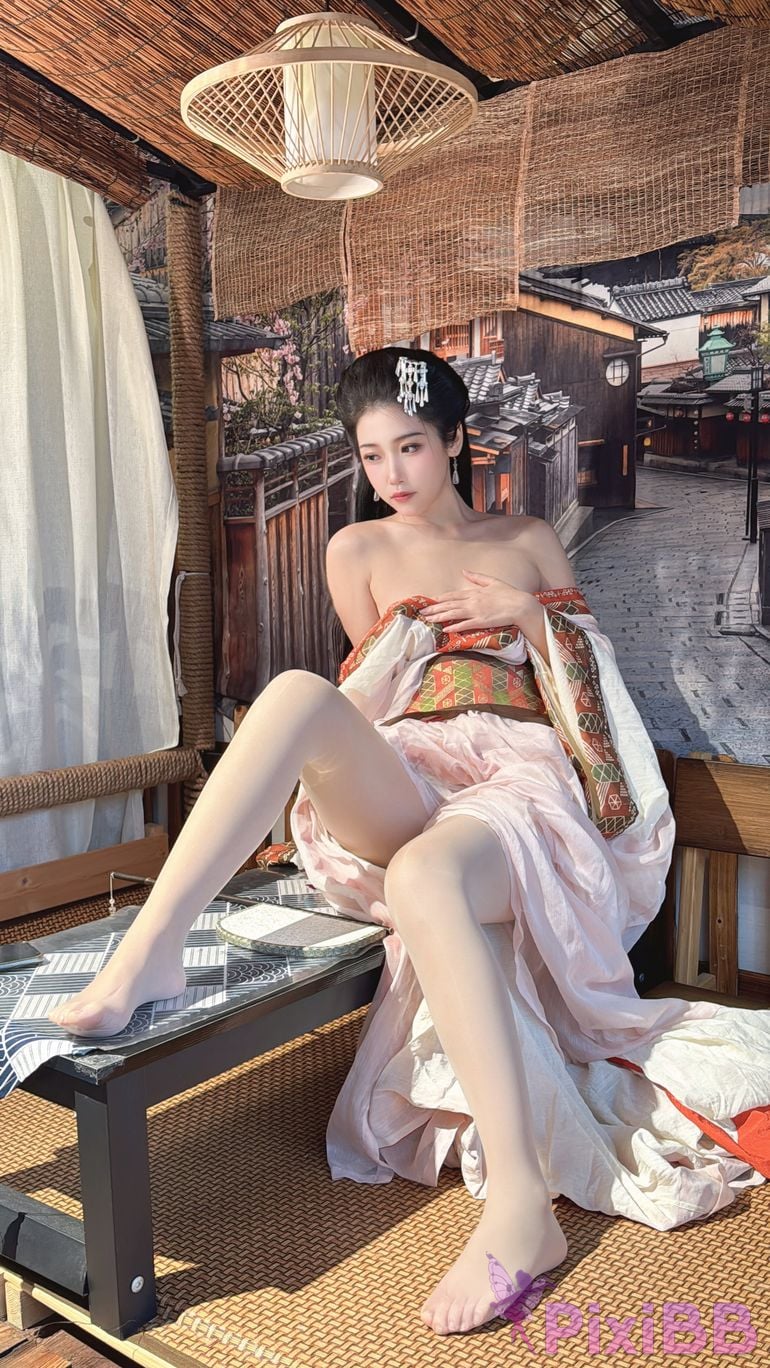 Coser Bu dai mao PixiBB.COM 120