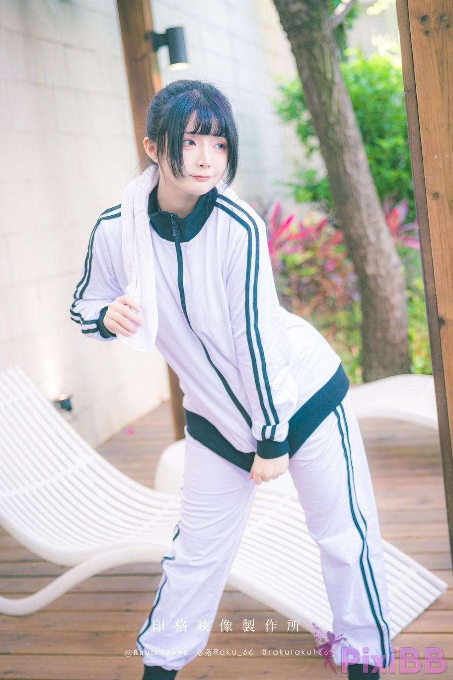 Cosplayer Luoluo Raku exercise day PixiBB.COM 003