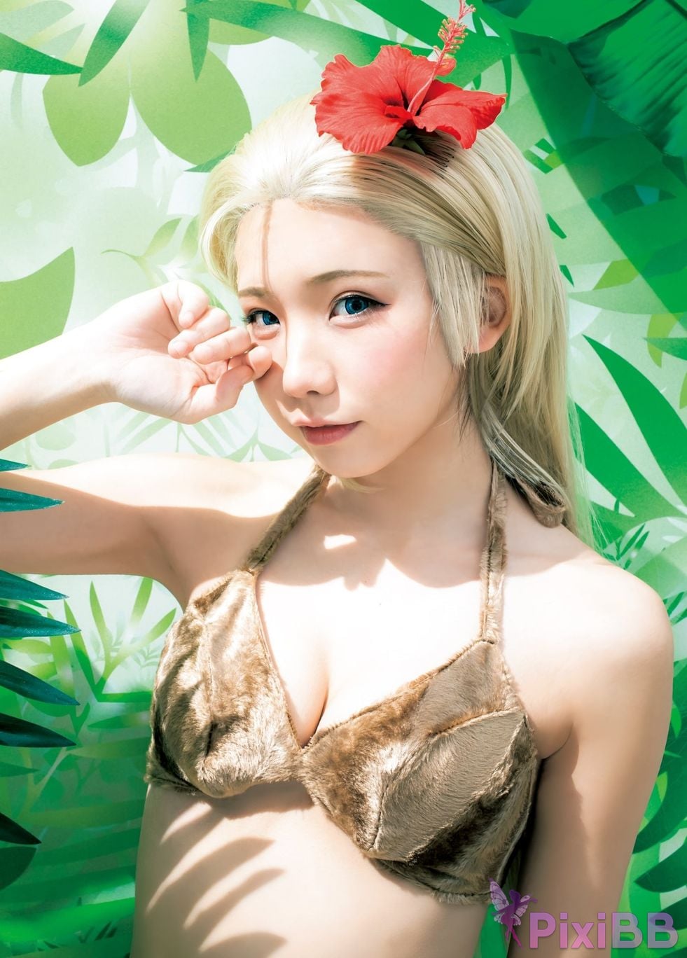 Japanese Idol Enako 1st Major photo book PixiBB.COM 025
