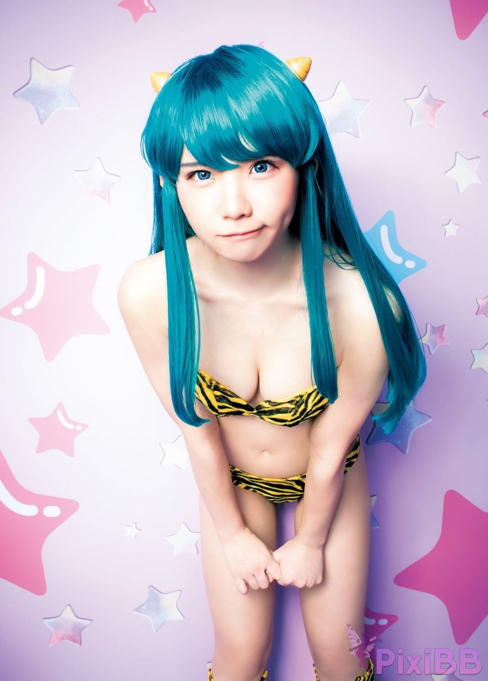 Japanese Idol Enako 1st Major photo book PixiBB.COM 047