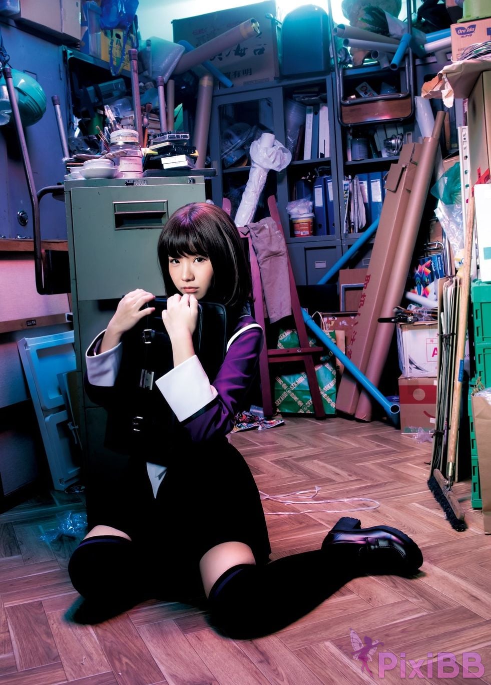 Japanese Idol Enako 1st Major photo book PixiBB.COM 085