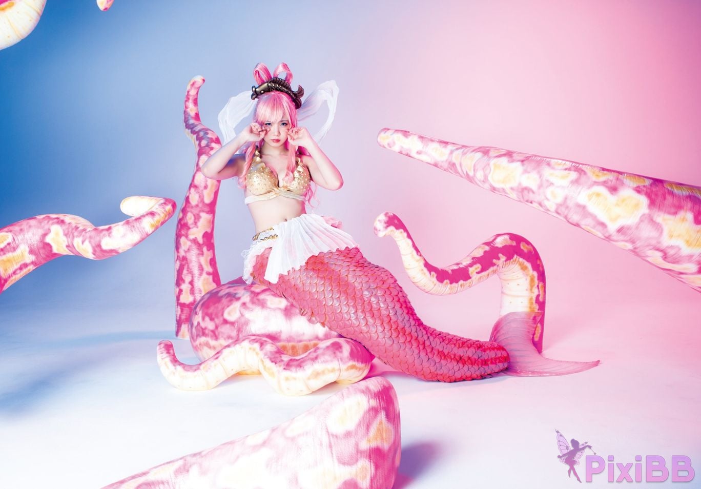 Japanese Idol Enako 1st Major photo book PixiBB.COM 138