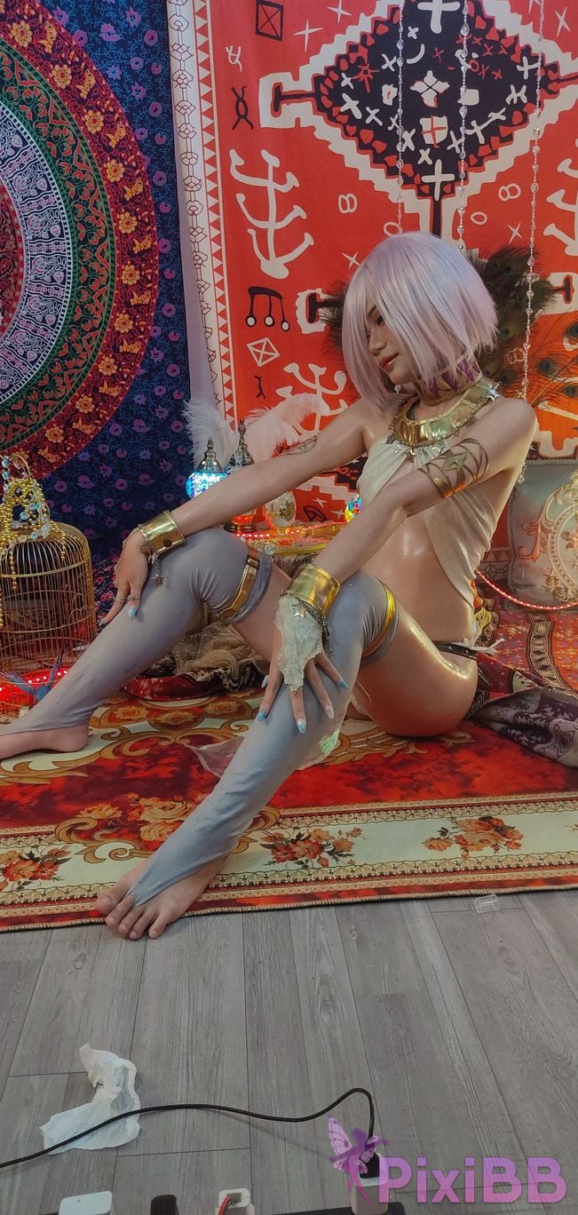 Cosplayer Miinmeow Mashu Dancer PixiBB.COM 036