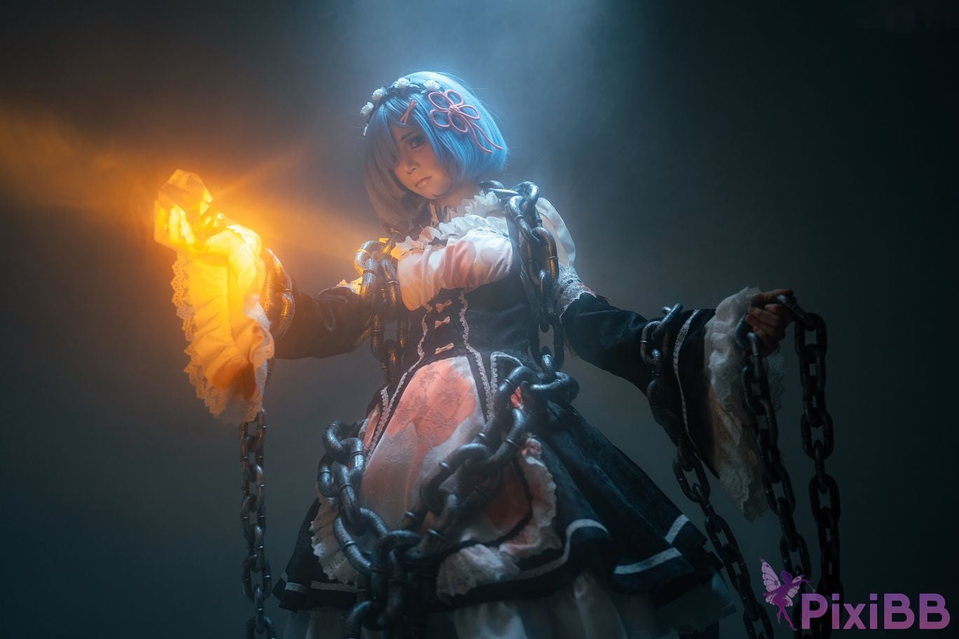 Cosplayer Iron hand calls the beast Damaged Rem PixiBB.COM 001