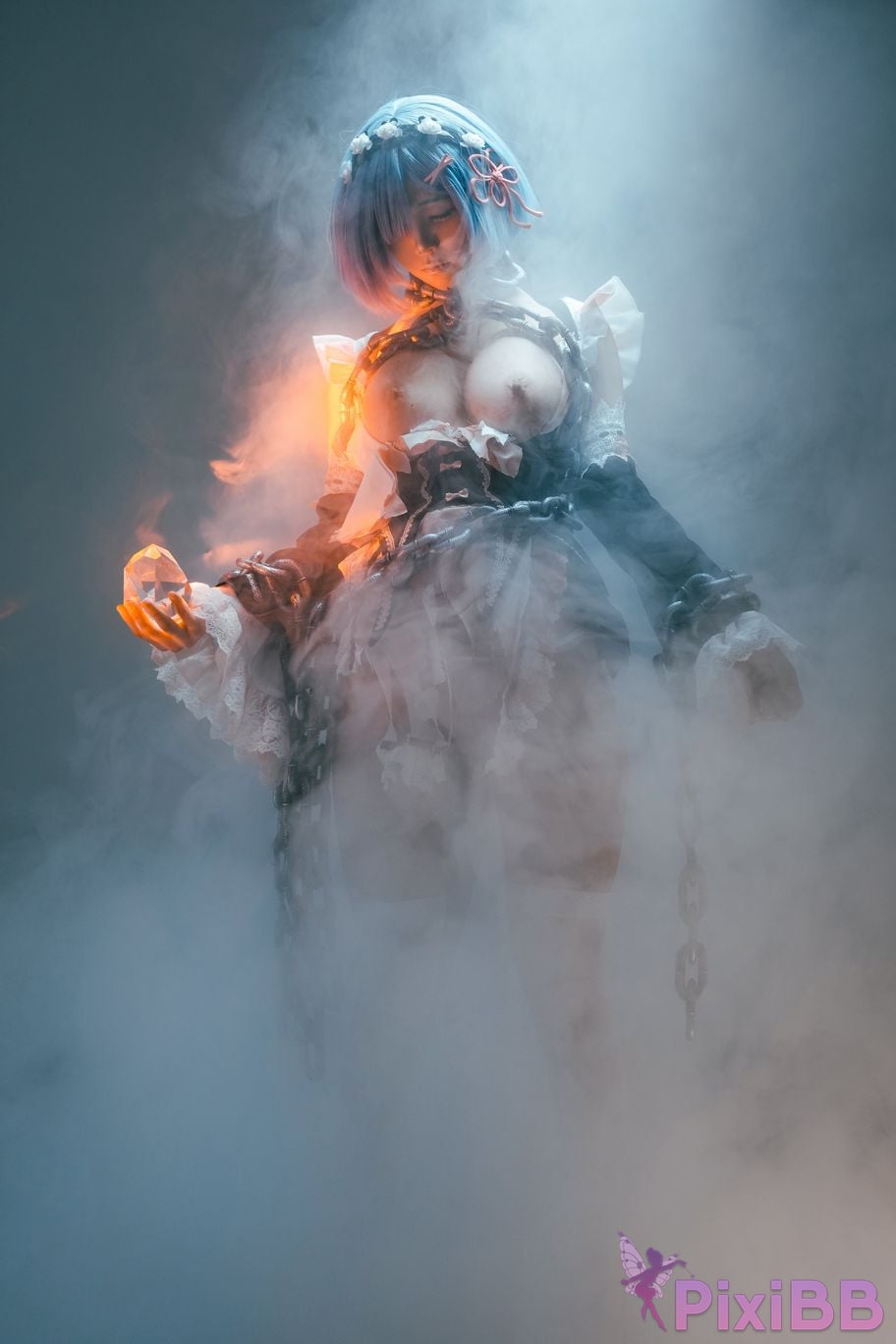 Cosplayer Iron hand calls the beast Damaged Rem PixiBB.COM 010