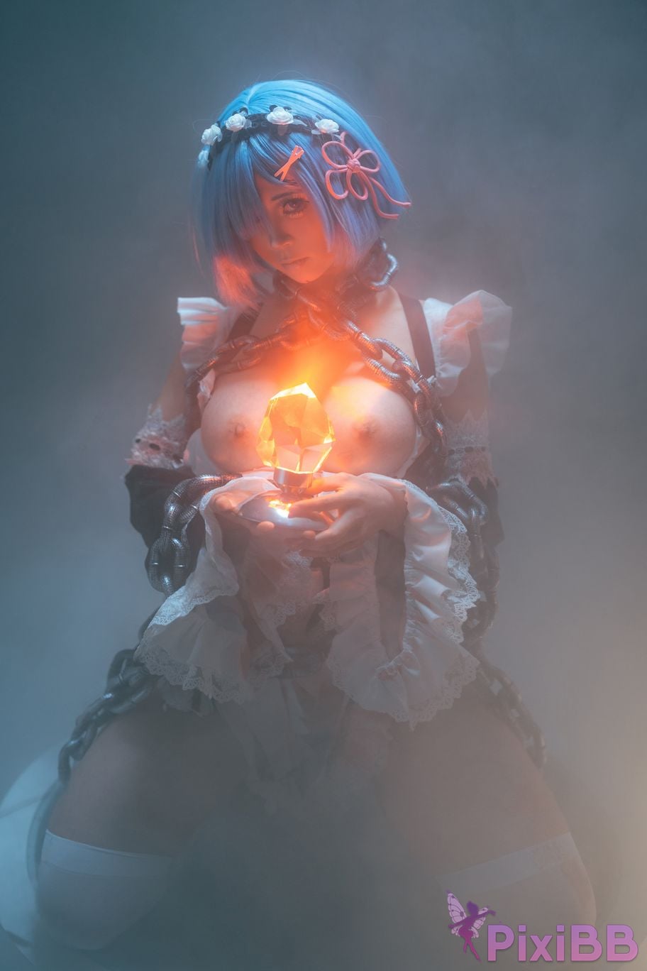 Cosplayer Iron hand calls the beast Damaged Rem PixiBB.COM 012