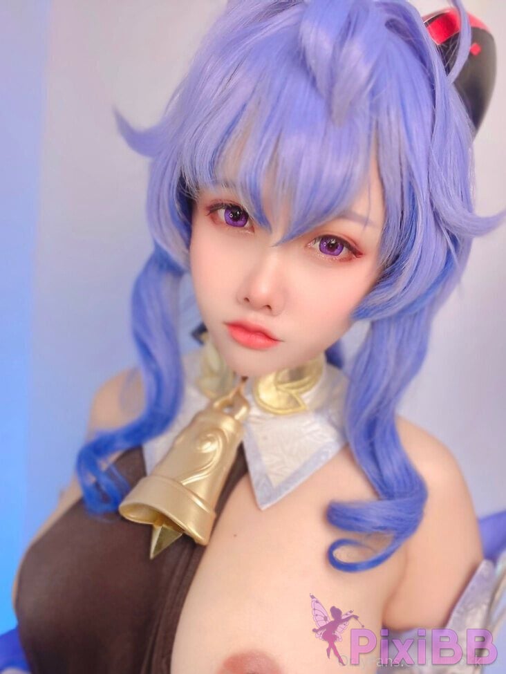 Cosplayer nookkizzcos Ganyu Genshin PixiBB.COM 019