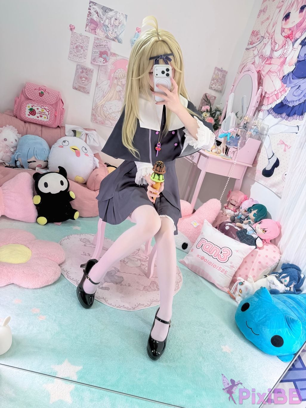 Cosplayer Somezo ran3 luluka White stockings and cool pajamas PixiBB.COM 087