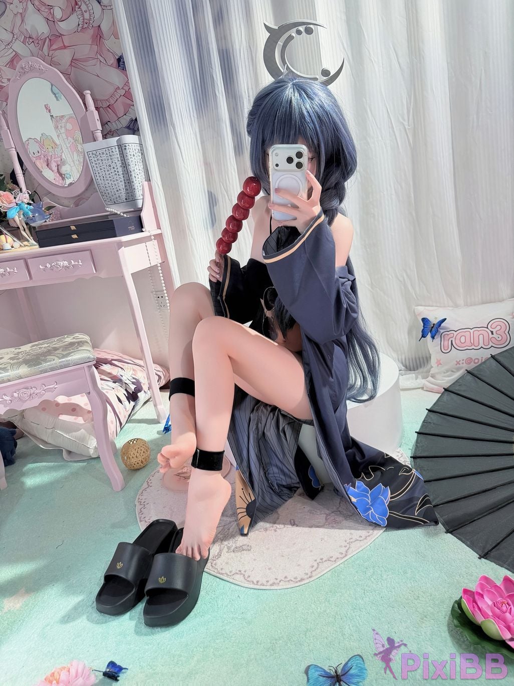 Cosplayer Somezo ran3 Blue Archive Feisaki swimsuit PixiBB.COM 091