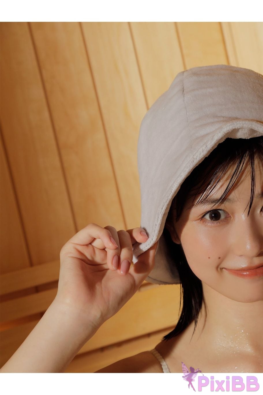 Japanese Idol Yuzuha Saeki GoodsPress digital photo book Yuzu sauna PixiBB.COM 026