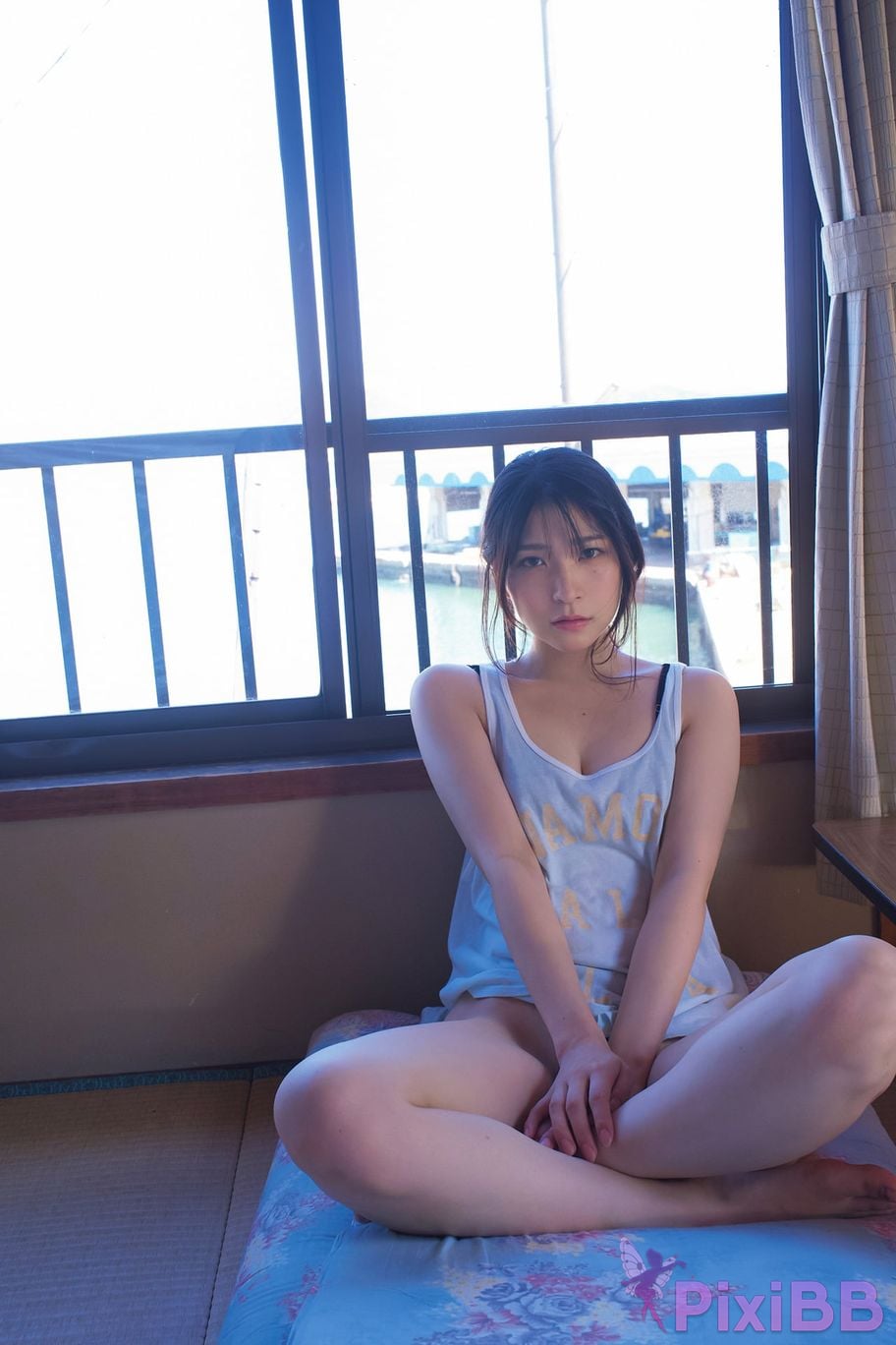 Japanese Idol Not too sweet Platinum FLASH digital photo book Surrounded by the sound of waves PixiBB.COM 006