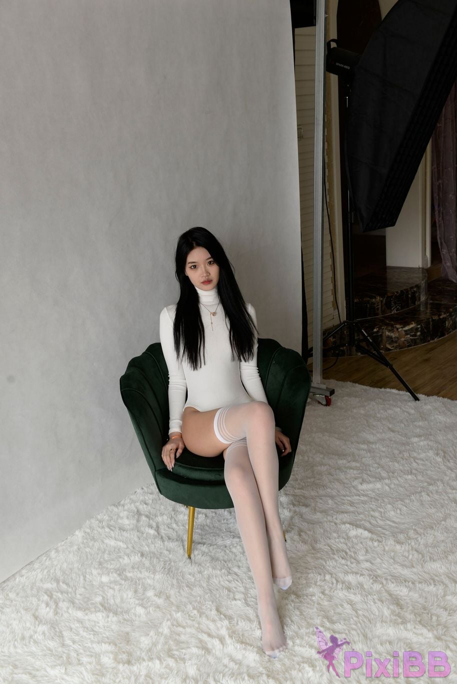 Private Photoshoot Xiaoya kemi R18 OK X model White stockings with long legs and beautiful pussy Full scale shooting PixiBB.COM 104