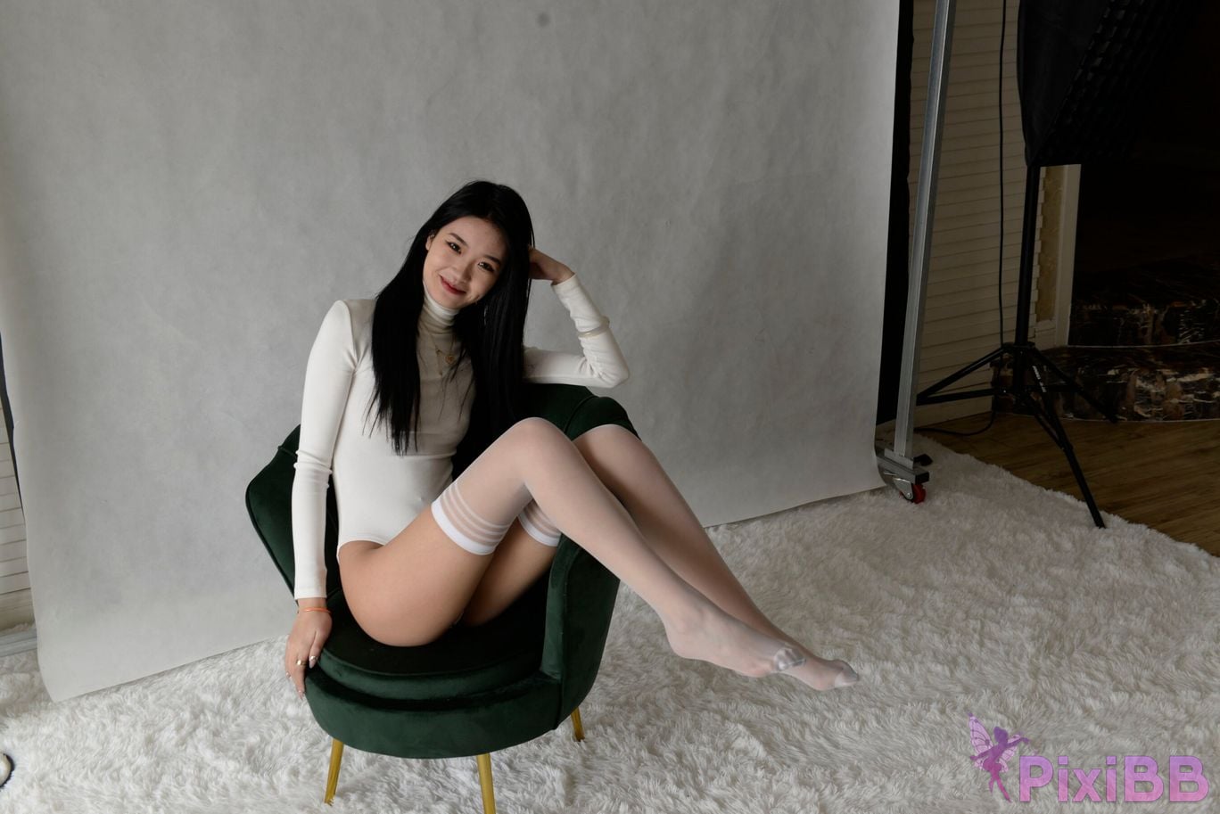 Private Photoshoot Xiaoya kemi R18 OK X model White stockings with long legs and beautiful pussy Full scale shooting PixiBB.COM 107