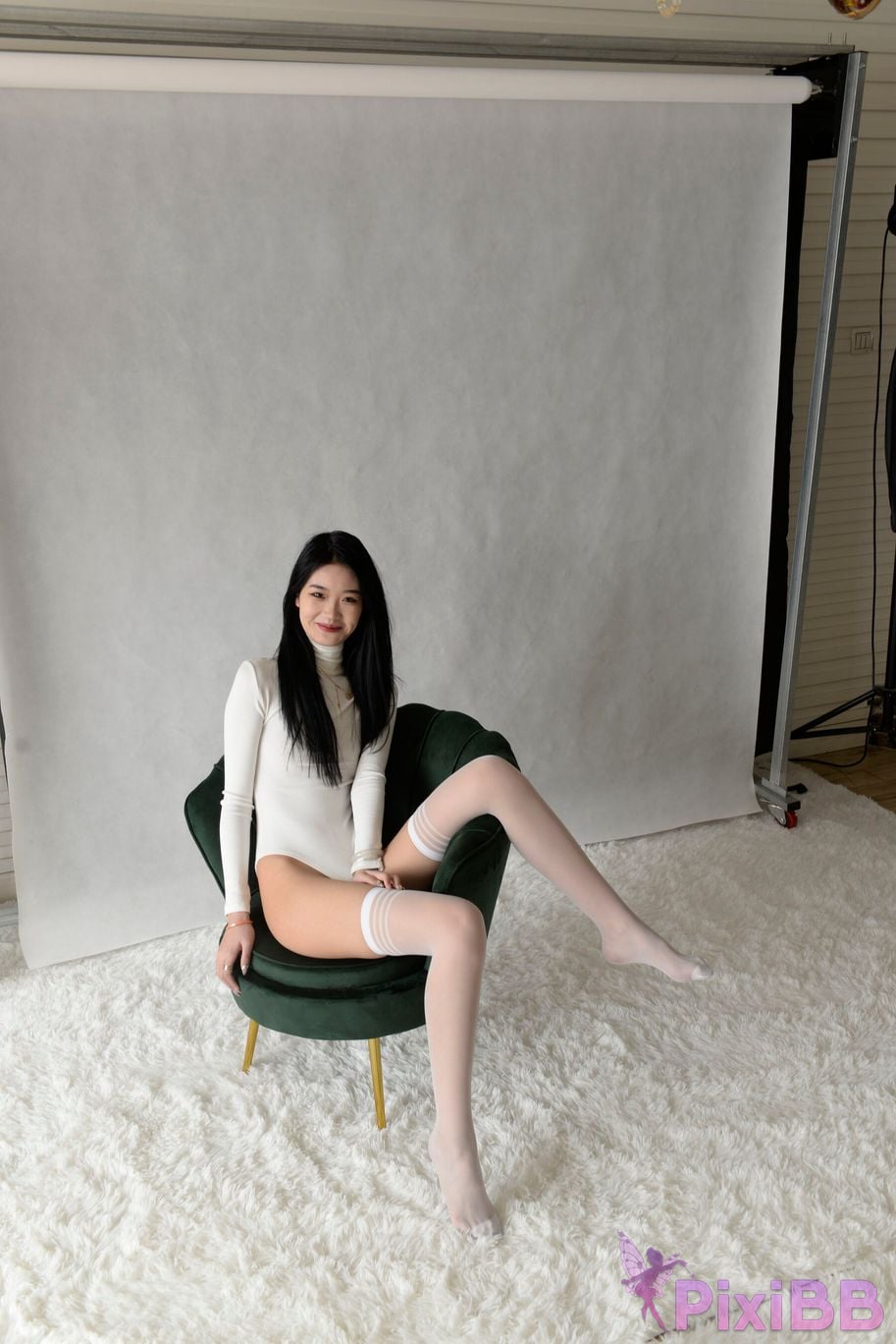 Private Photoshoot Xiaoya kemi R18 OK X model White stockings with long legs and beautiful pussy Full scale shooting PixiBB.COM 112