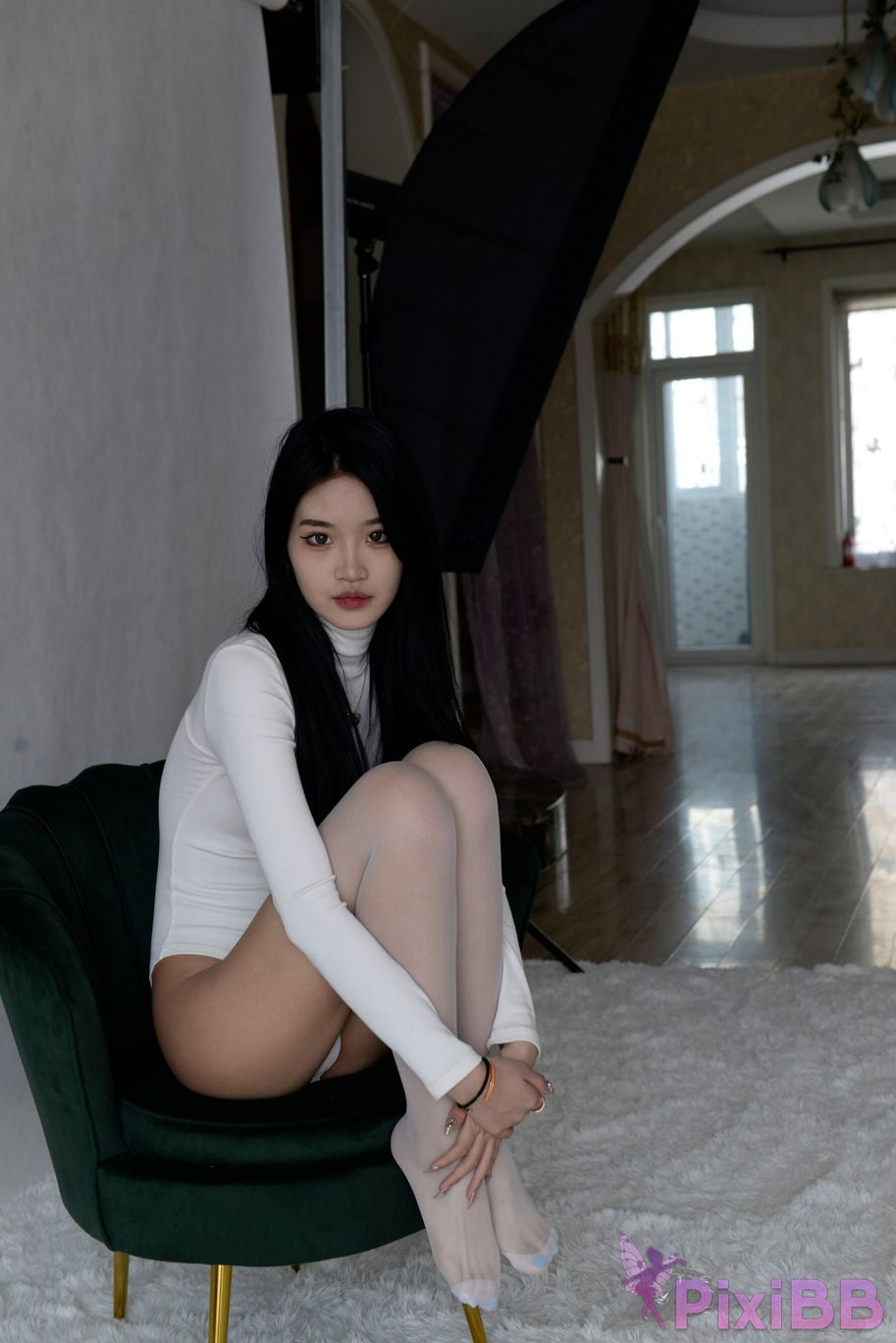 Private Photoshoot Xiaoya kemi R18 OK X model White stockings with long legs and beautiful pussy Full scale shooting PixiBB.COM 150