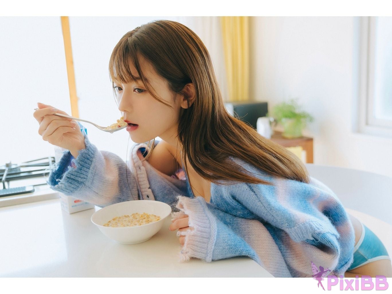 Japanese Idol Yuka Murayama FLASH digital photo book Our eyes meet that moment PixiBB.COM 006