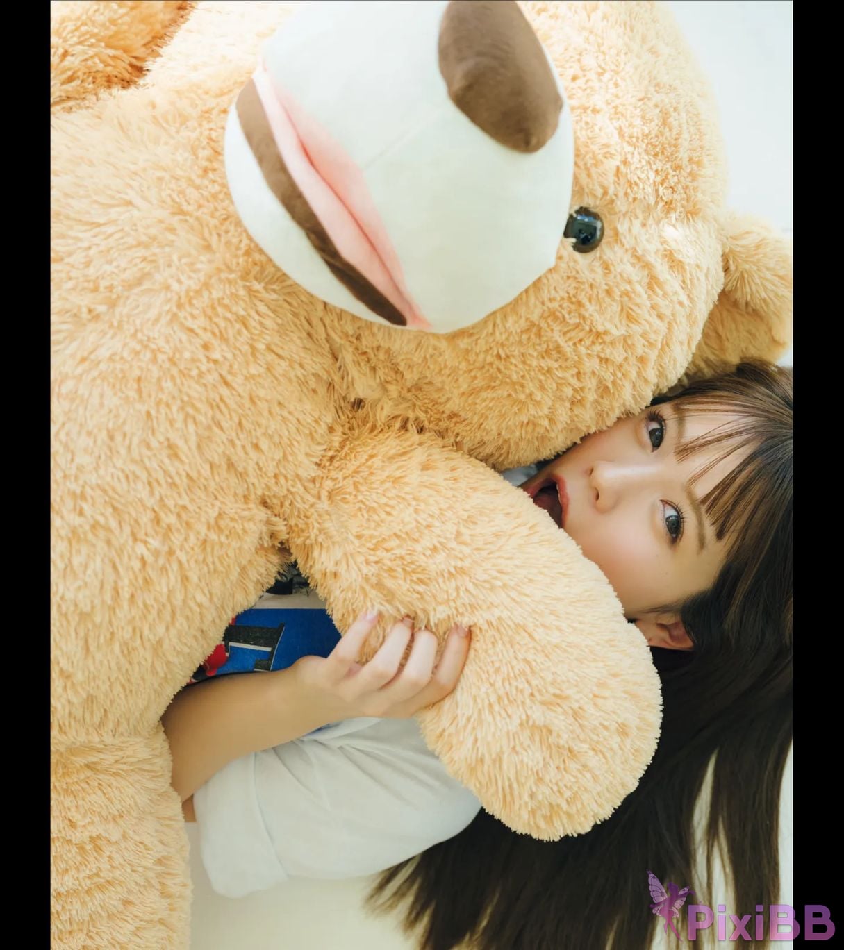 Japanese Idol Yuka Murayama FRIDAY GOLD cute little devil PixiBB.COM 005