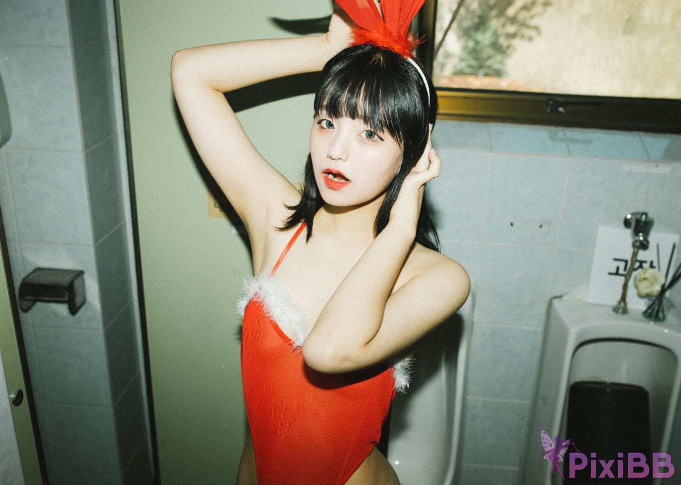 Jeong Jenny The First Moon Night Snap PixiBB.COM 141
