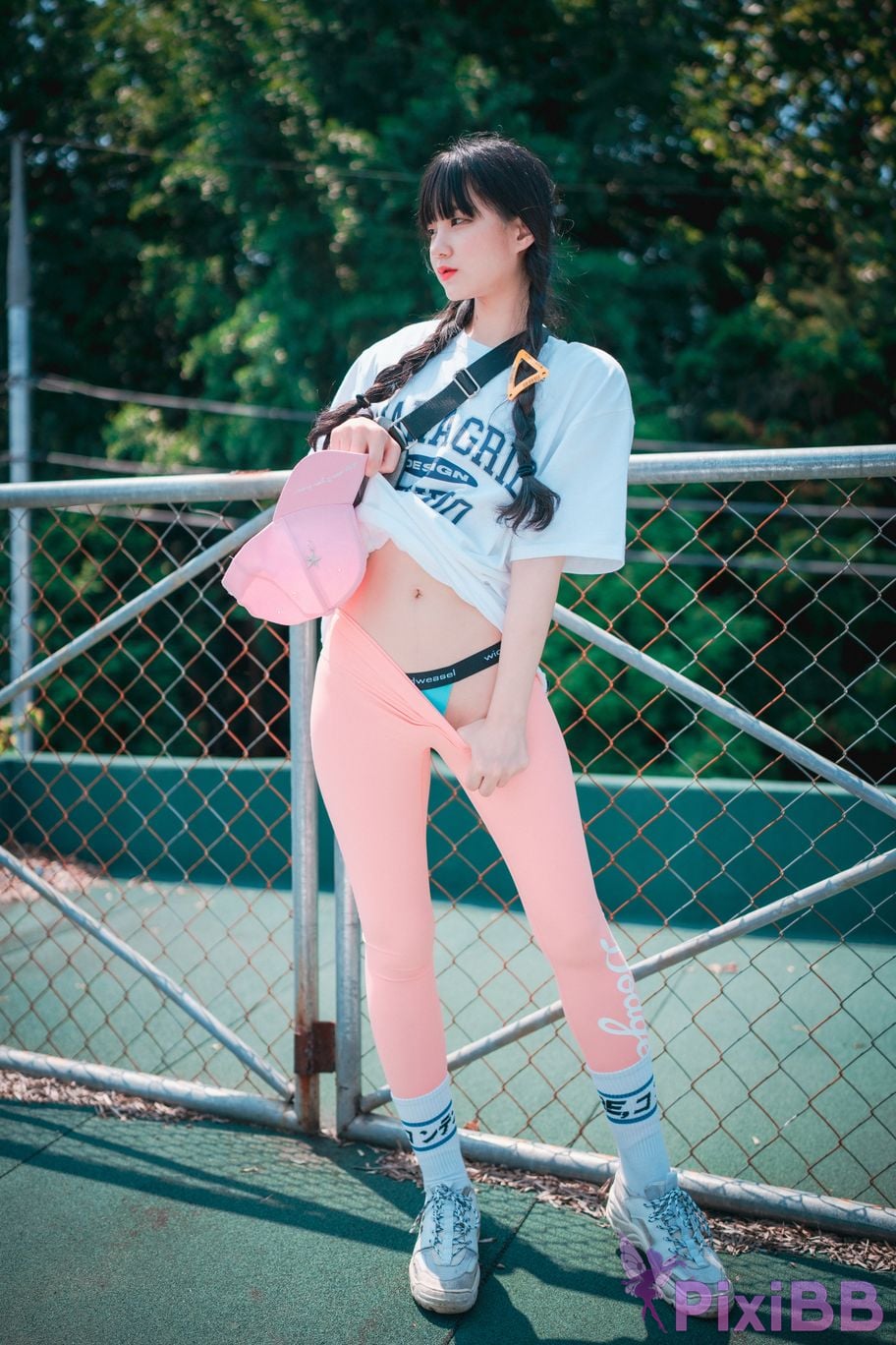DJAWA Photo Jeong Jenny Loose and Tight Pink PixiBB.COM 087