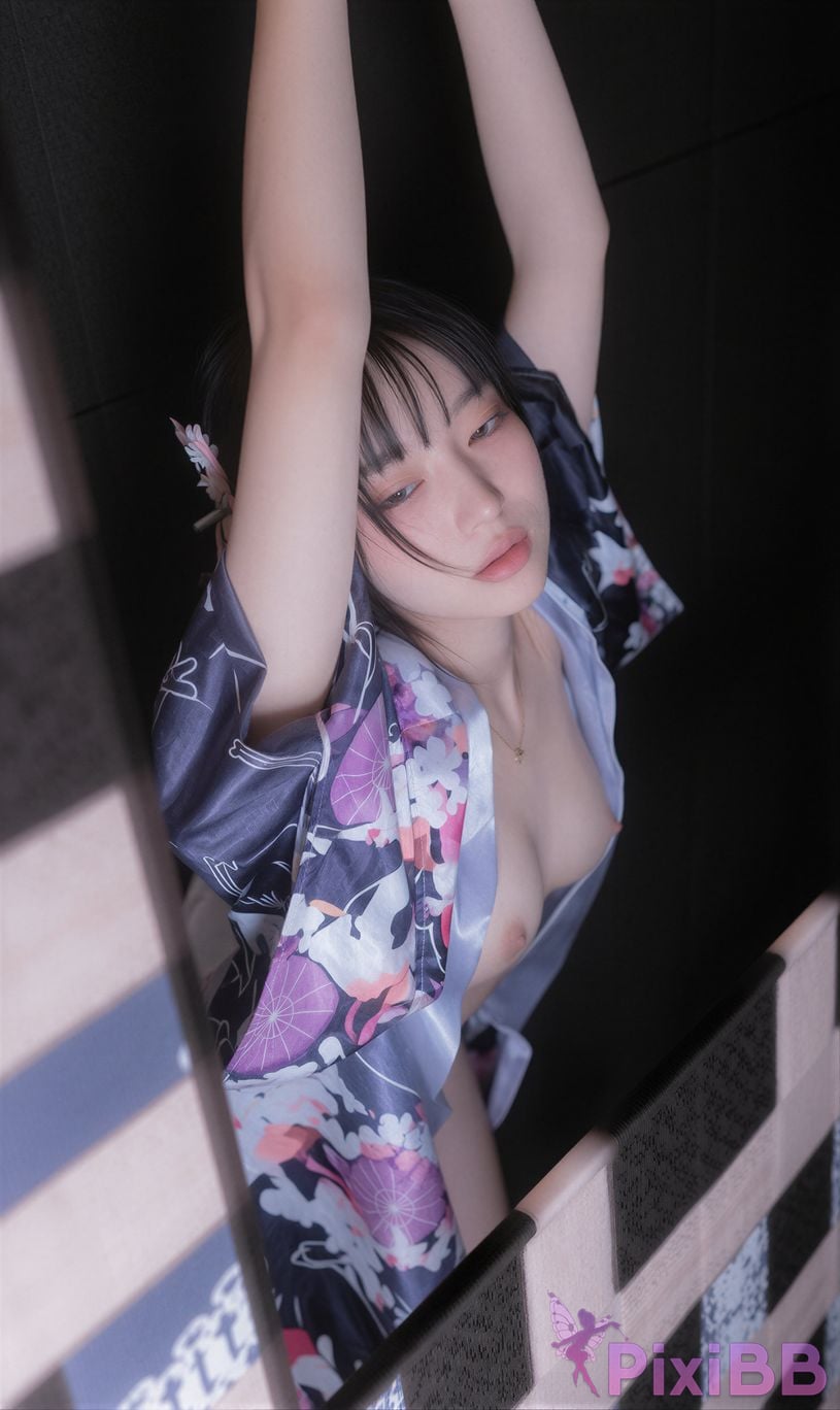 AI Enhanced Yeha Your Majesty Sakura PixiBB.COM 001