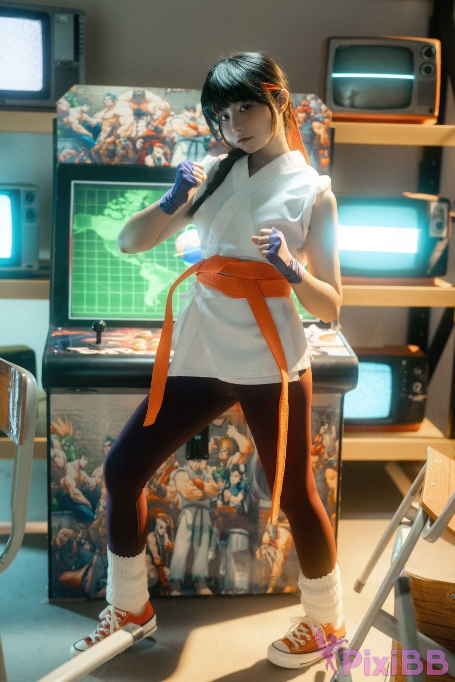 Cosplayer Yoko Kanon KOF Yuri Sakazaki PixiBB.COM 002