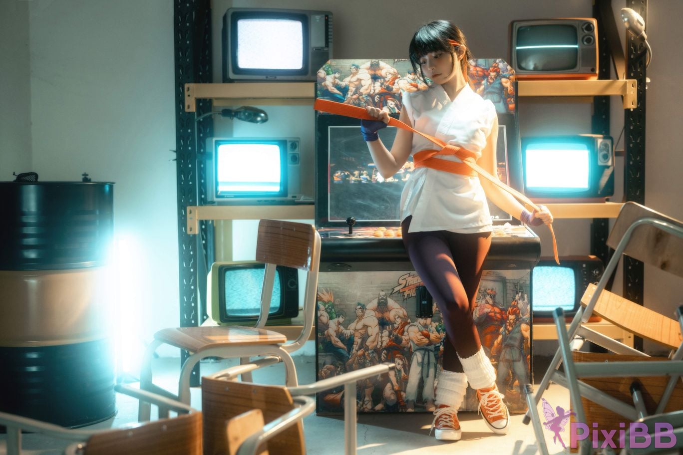 Cosplayer Yoko Kanon KOF Yuri Sakazaki PixiBB.COM 006