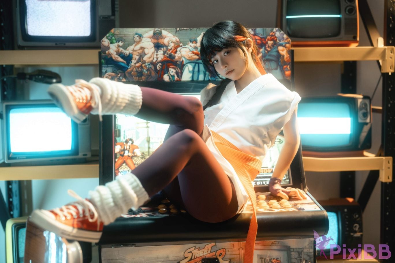 Cosplayer Yoko Kanon KOF Yuri Sakazaki PixiBB.COM 012