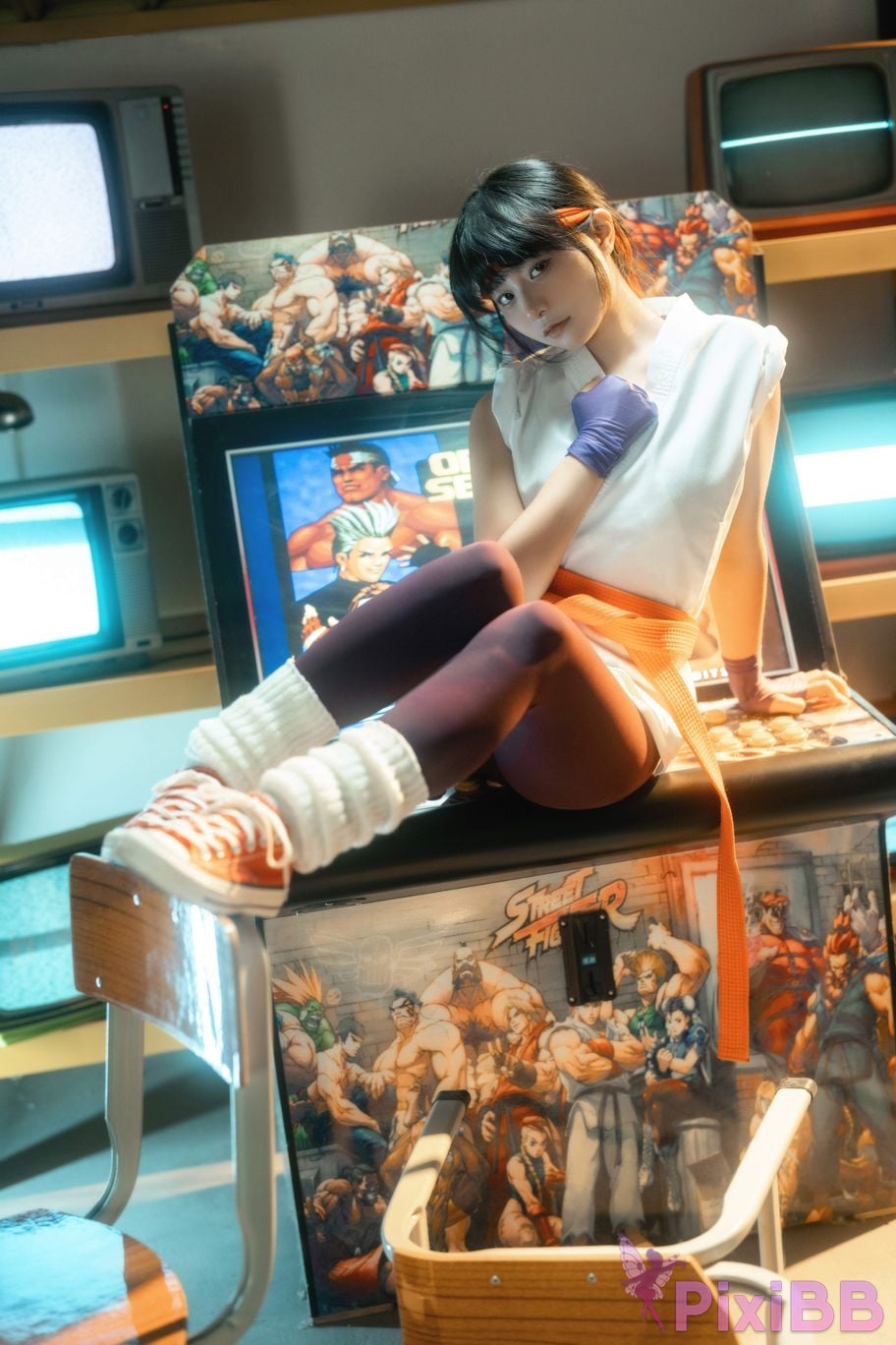 Cosplayer Yoko Kanon KOF Yuri Sakazaki PixiBB.COM 015