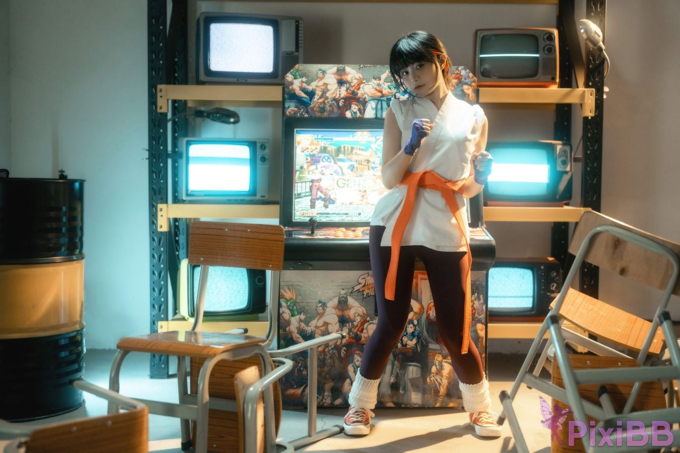 Cosplayer Yoko Kanon KOF Yuri Sakazaki PixiBB.COM 016