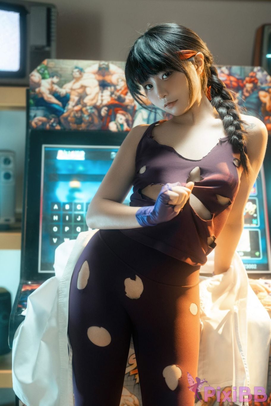Cosplayer Yoko Kanon KOF Yuri Sakazaki PixiBB.COM 027