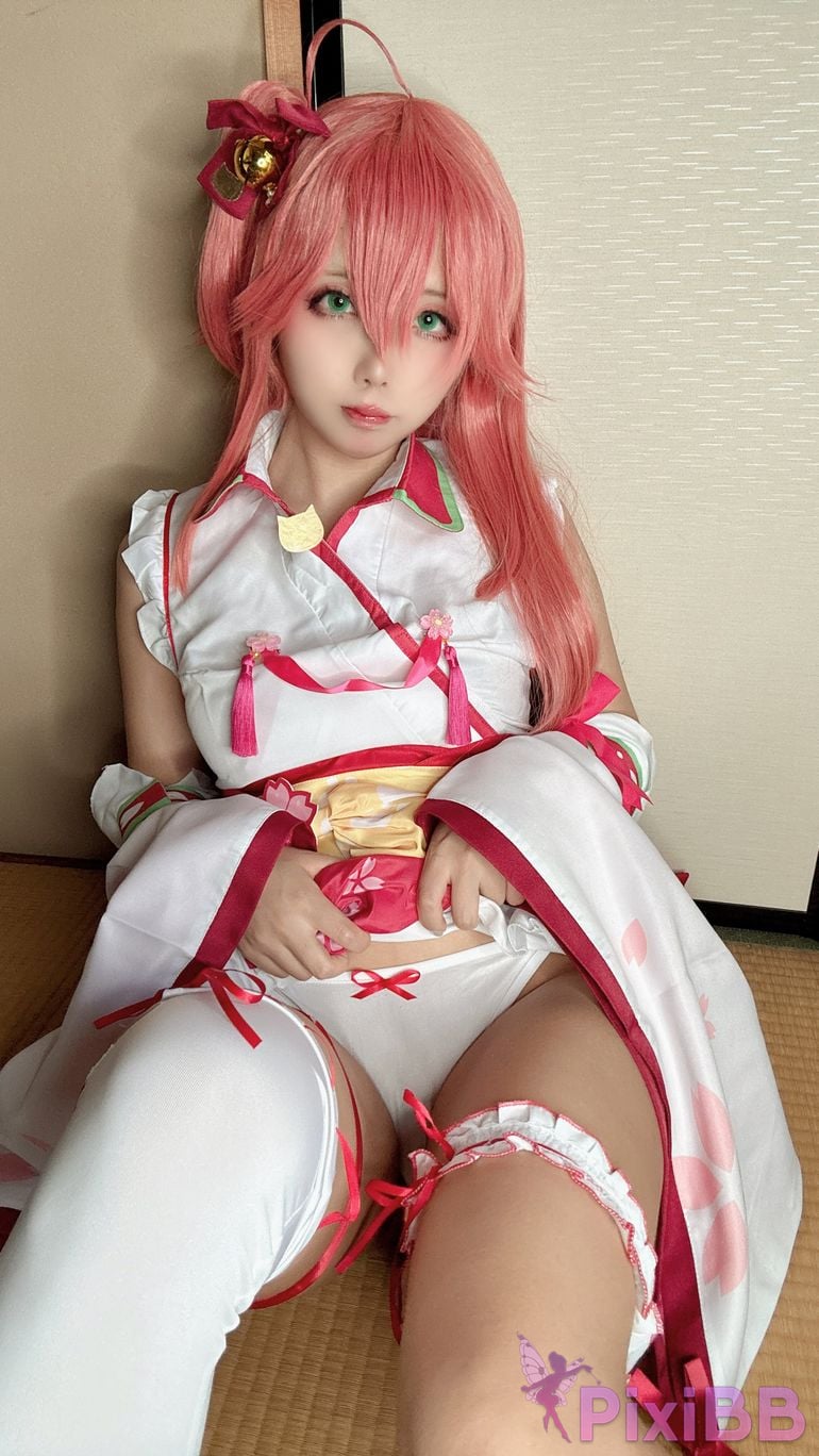 Cosplayer chuchu 9 month number Class2 PixiBB.COM 017
