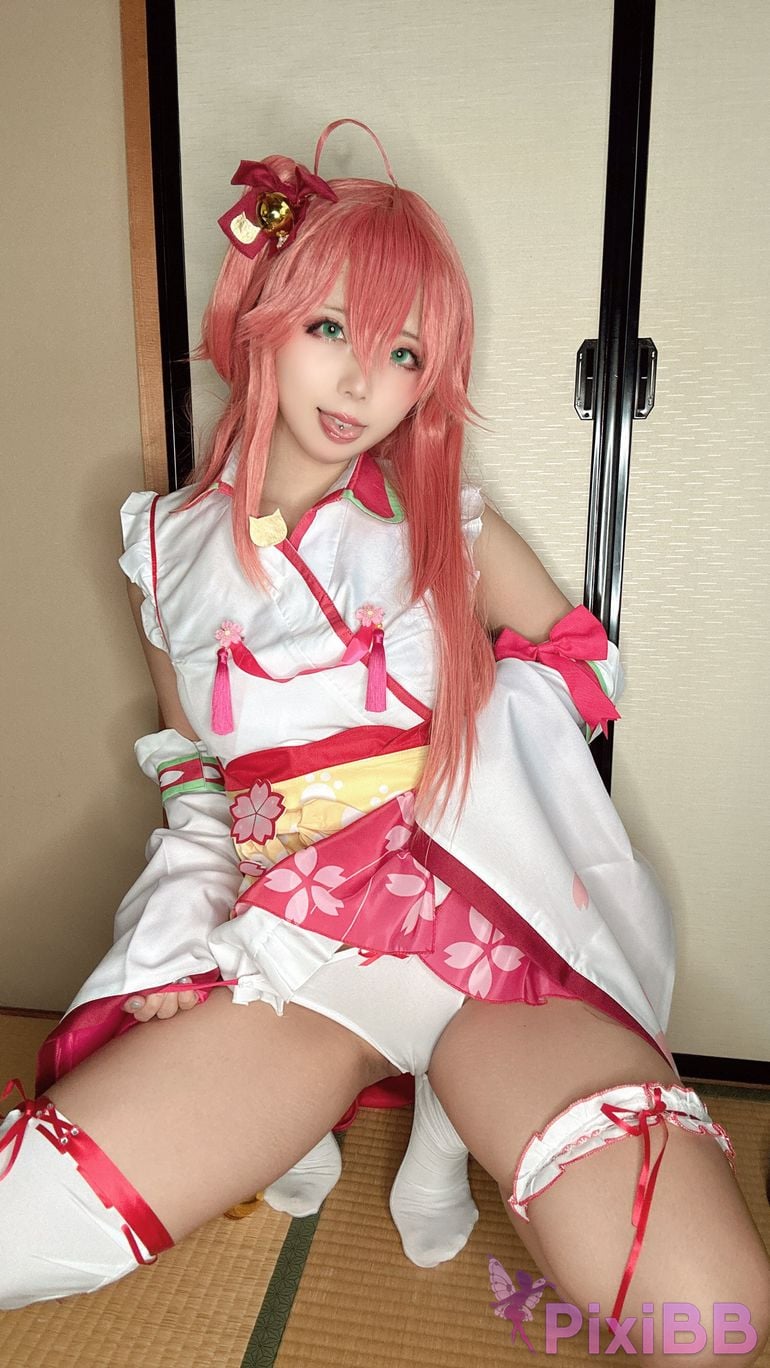Cosplayer chuchu 9 month number Class2 PixiBB.COM 029