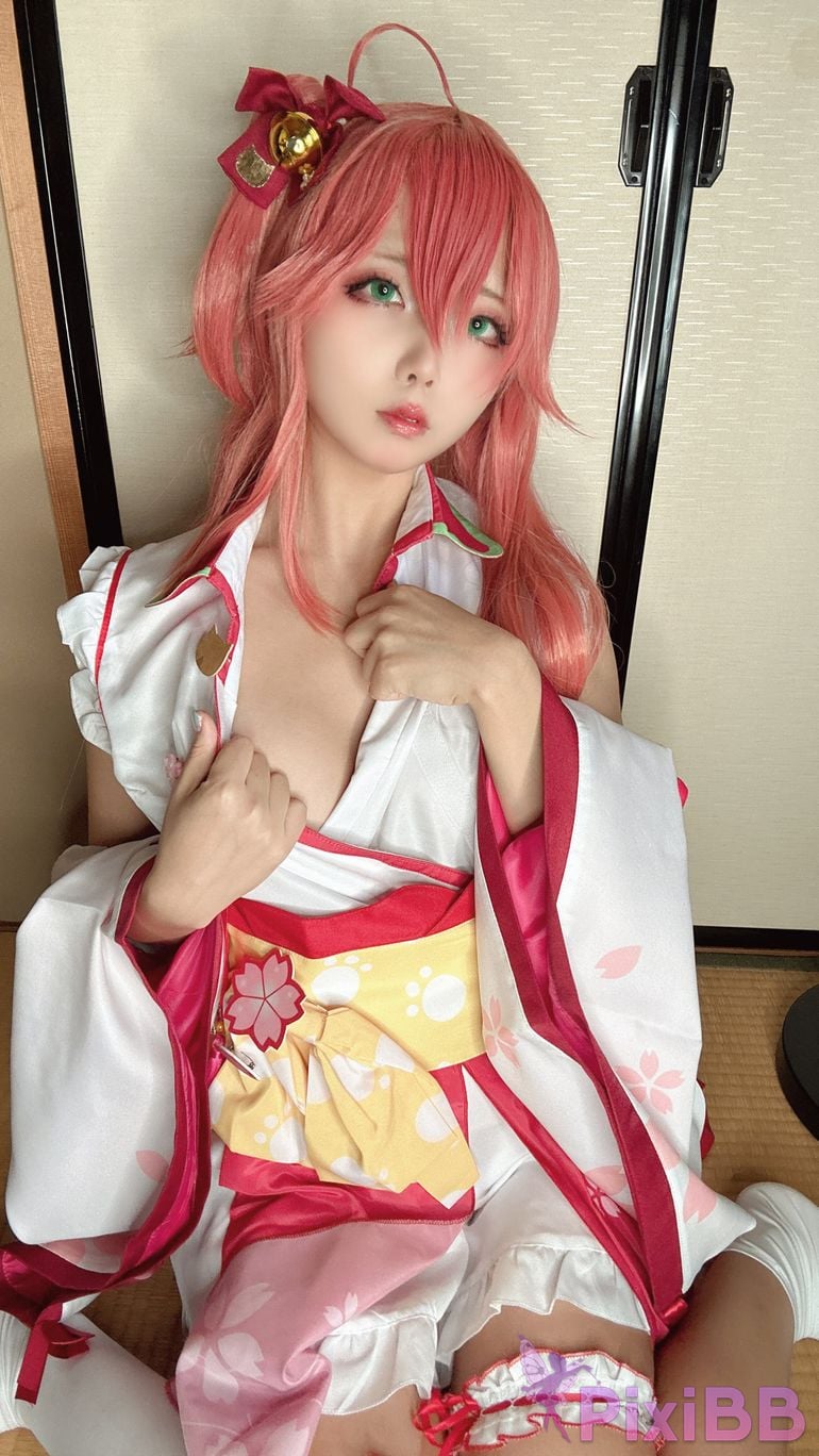Cosplayer chuchu 9 month number Class2 PixiBB.COM 043