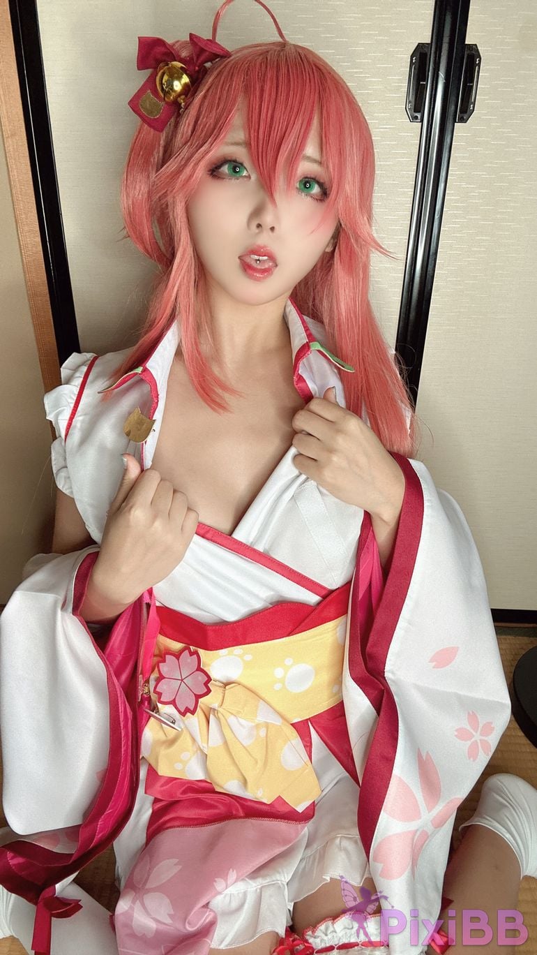 Cosplayer chuchu 9 month number Class2 PixiBB.COM 044
