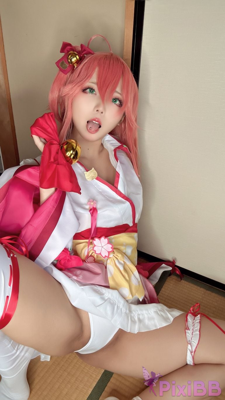 Cosplayer chuchu 9 month number Class2 PixiBB.COM 055