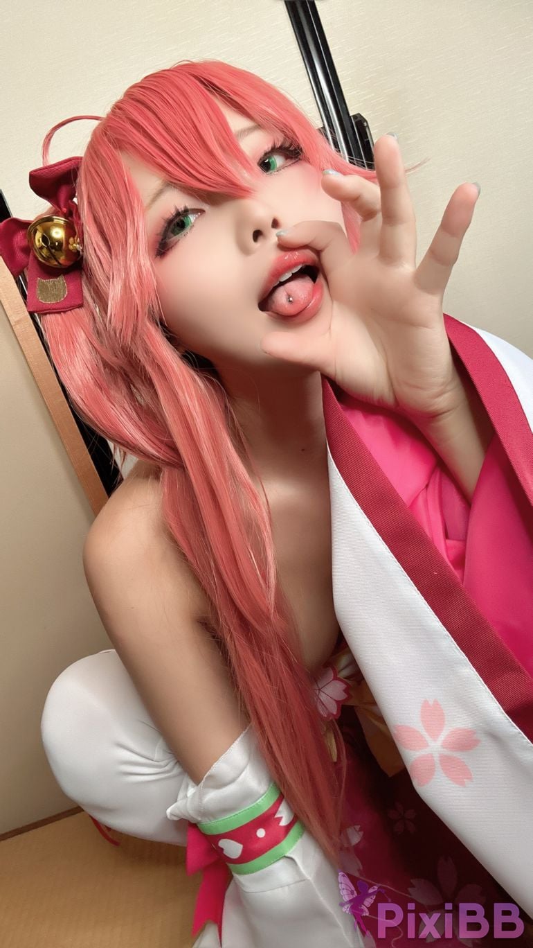 Cosplayer chuchu 9 month number Class2 PixiBB.COM 095