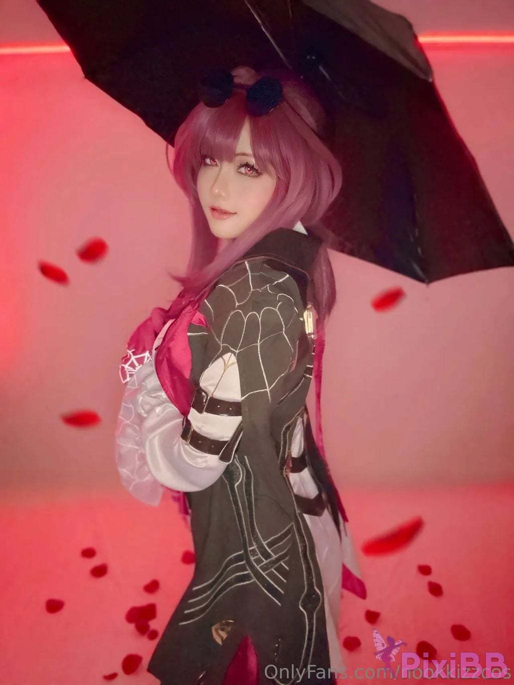 Cosplayer nookkizzcos Kafka PixiBB.COM 001