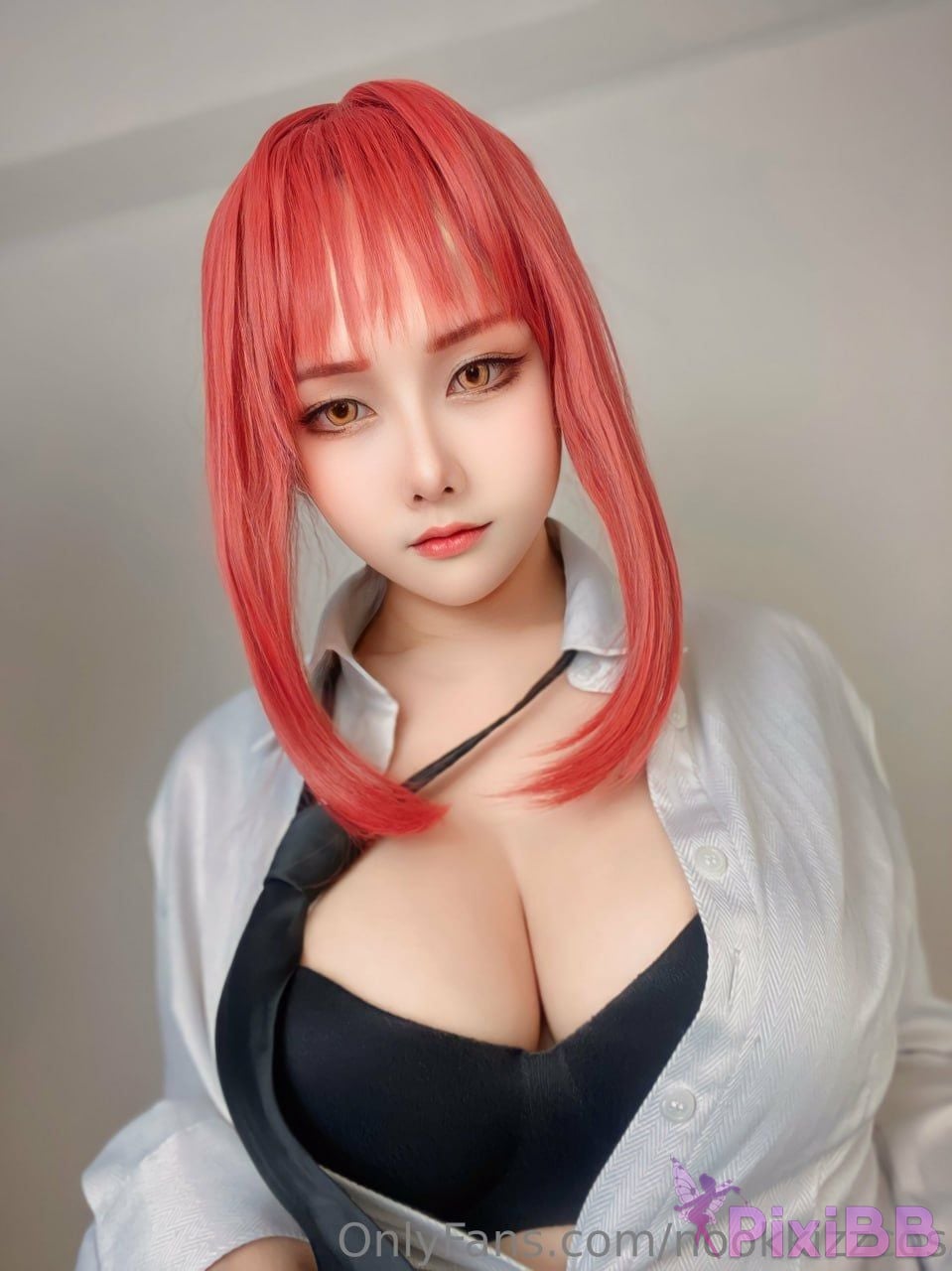 Cosplayer nookkizzcos Makima PixiBB.COM 007