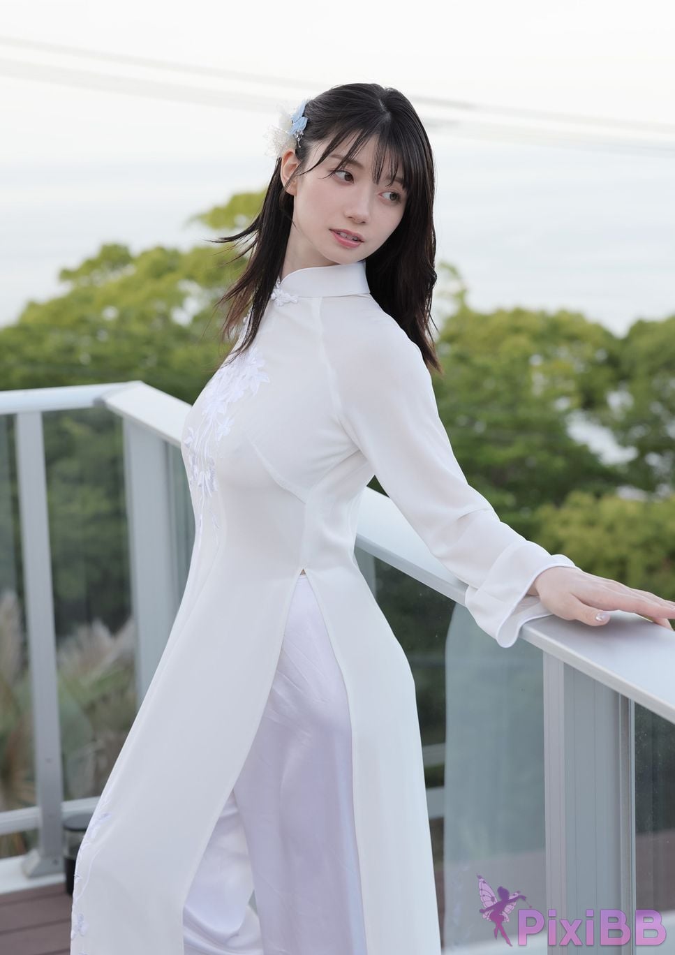 Japanese Idol Kanna Seto Wait a minute Ill get serious now. 100 Page over PixiBB.COM 041