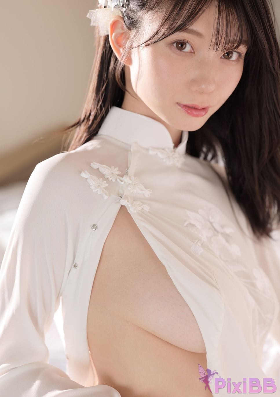 Japanese Idol Kanna Seto Wait a minute Ill get serious now. 100 Page over PixiBB.COM 056