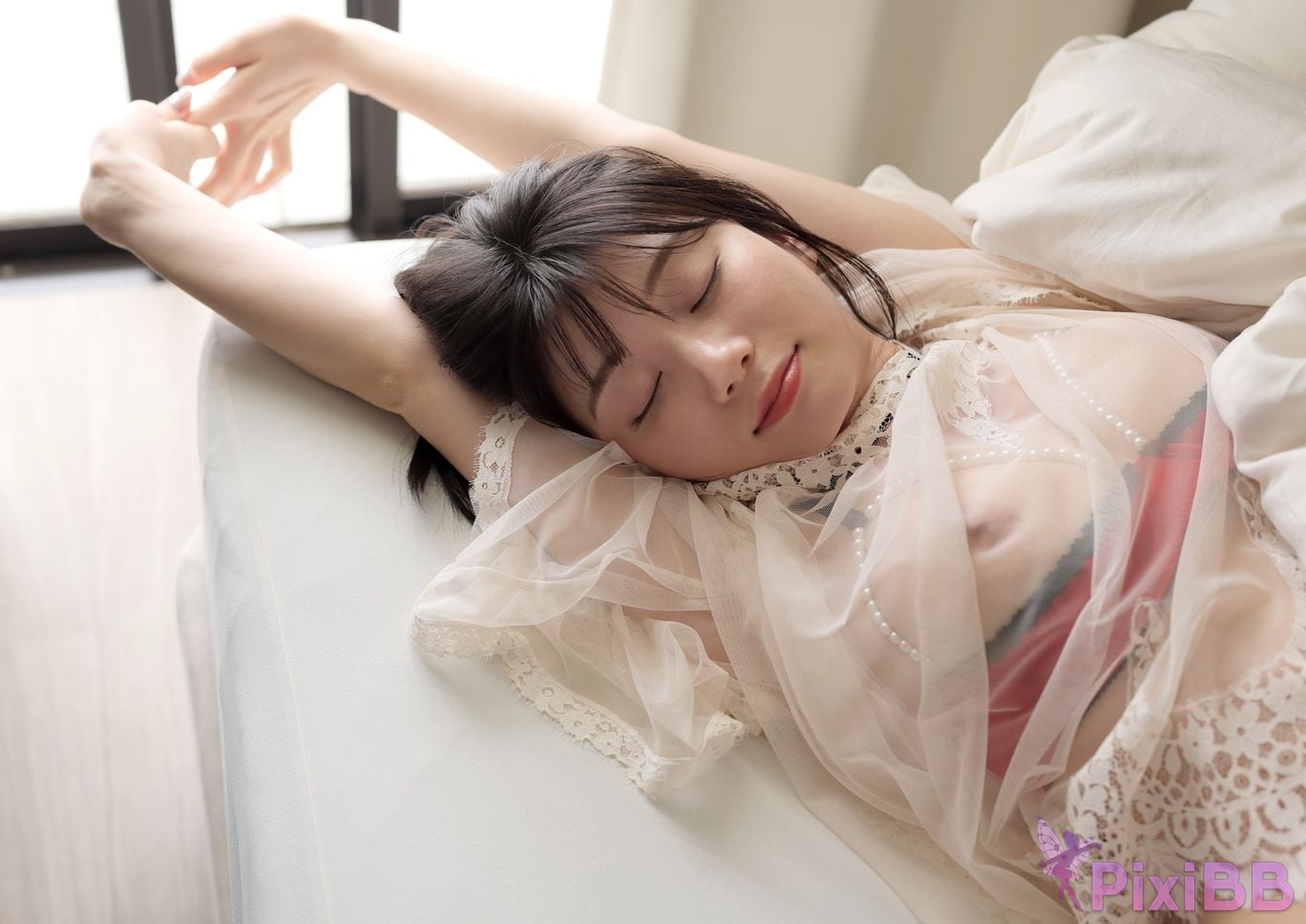 Japanese Idol Kanna Seto Wait a minute Ill get serious now. 100 Page over PixiBB.COM 084