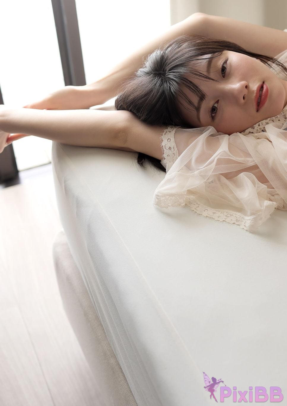 Japanese Idol Kanna Seto Wait a minute Ill get serious now. 100 Page over PixiBB.COM 089