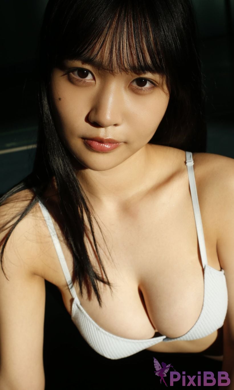 Japanese Idol Miyuka Minami Digital only weekly play PHOTO BOOK 16 age A gentle kaibutsu PixiBB.COM 060