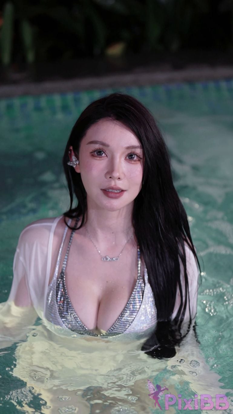 Featured Street Photography Works No.5882 Mengxi swimsuit night shoot PixiBB.COM 006