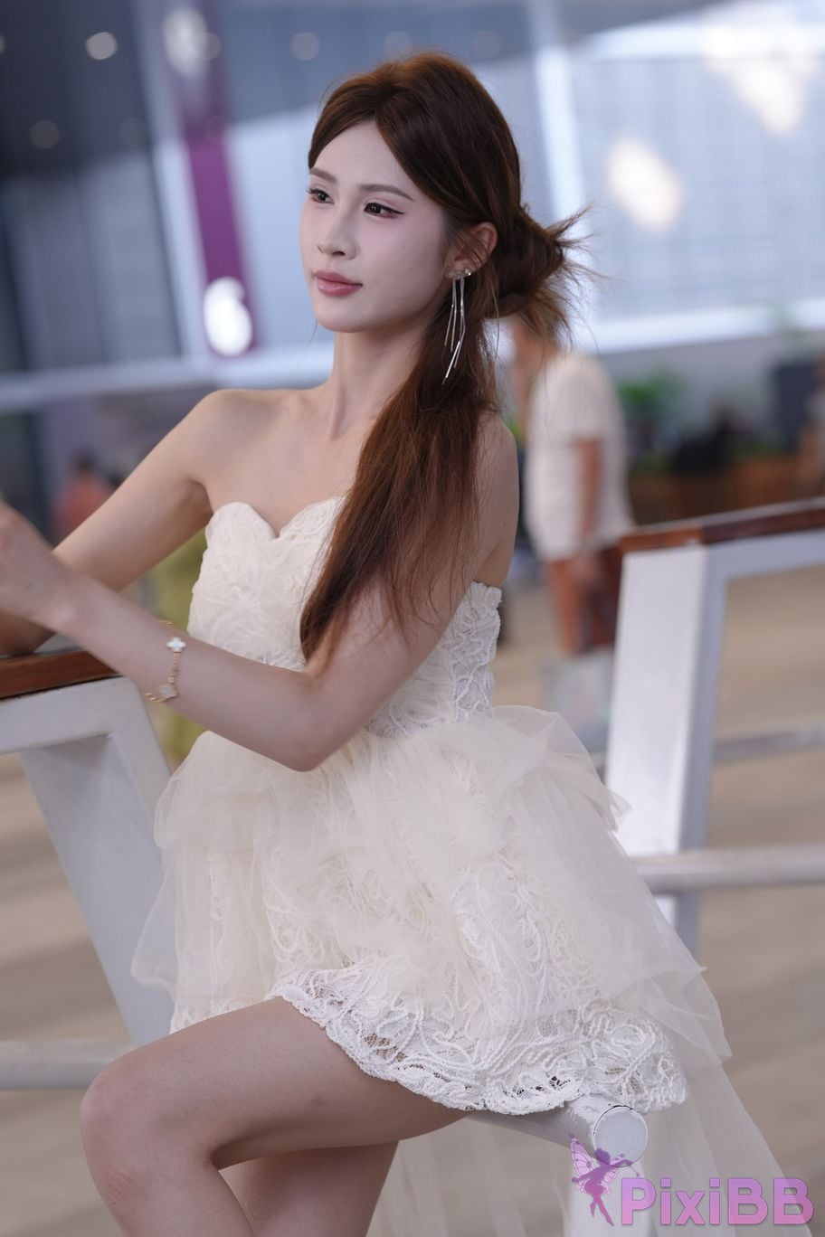 Featured Street Photography Works No.5886 Sweet salsa in white dress PixiBB.COM 023