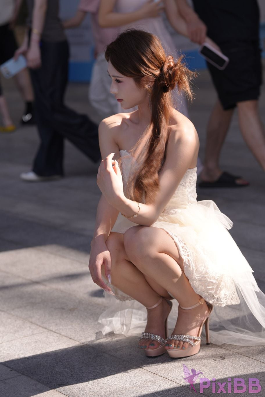Featured Street Photography Works No.5886 Sweet salsa in white dress PixiBB.COM 062