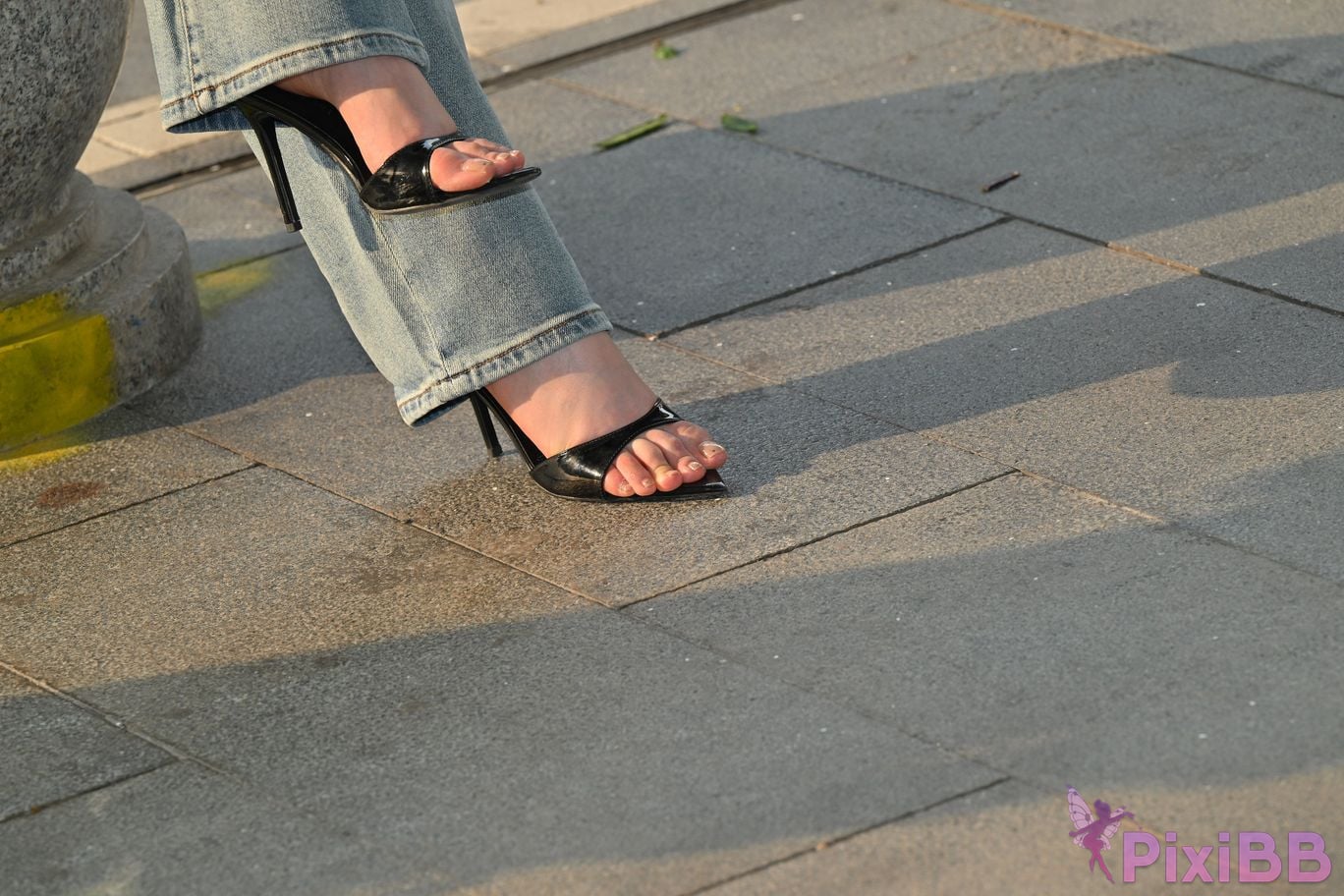 Featured Street Photography Works No.5889 Min denim long legs PixiBB.COM 017