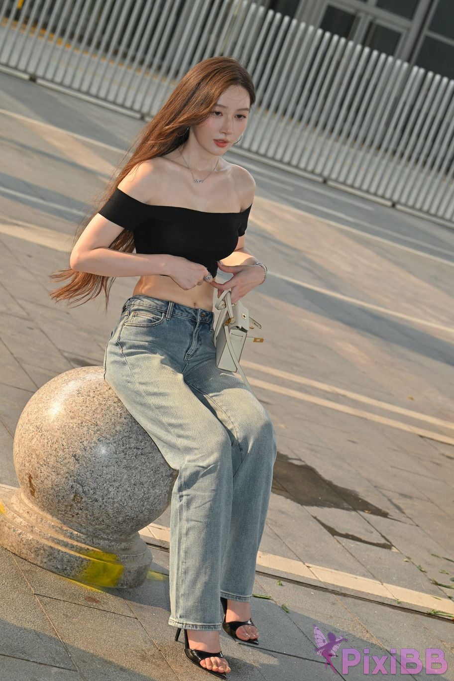 Featured Street Photography Works No.5889 Min denim long legs PixiBB.COM 031