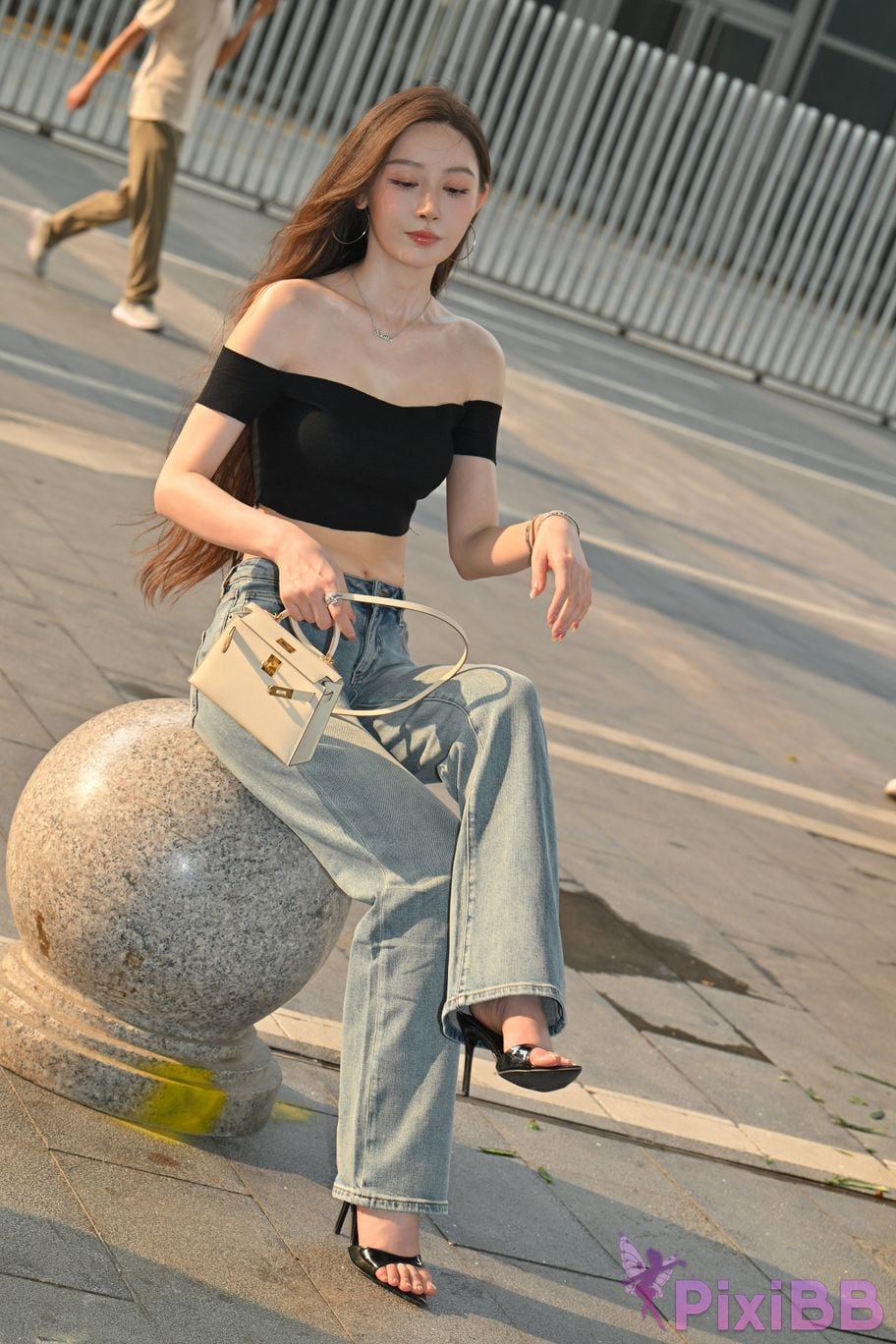 Featured Street Photography Works No.5889 Min denim long legs PixiBB.COM 034