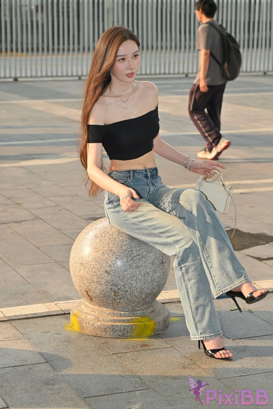 Featured Street Photography Works No.5889 Min denim long legs PixiBB.COM 058